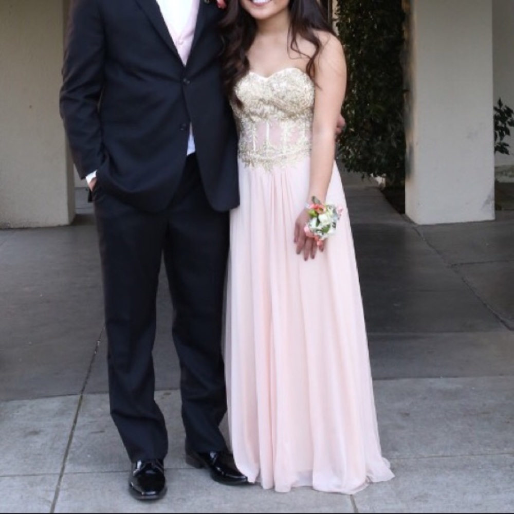 David’s Bridal pink prom dress